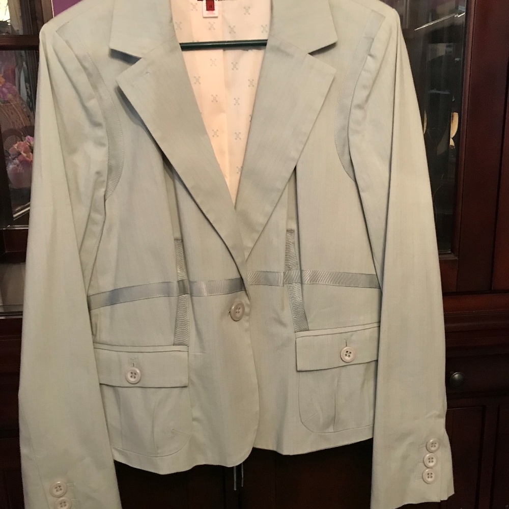 NWOT NICE JACKET  14